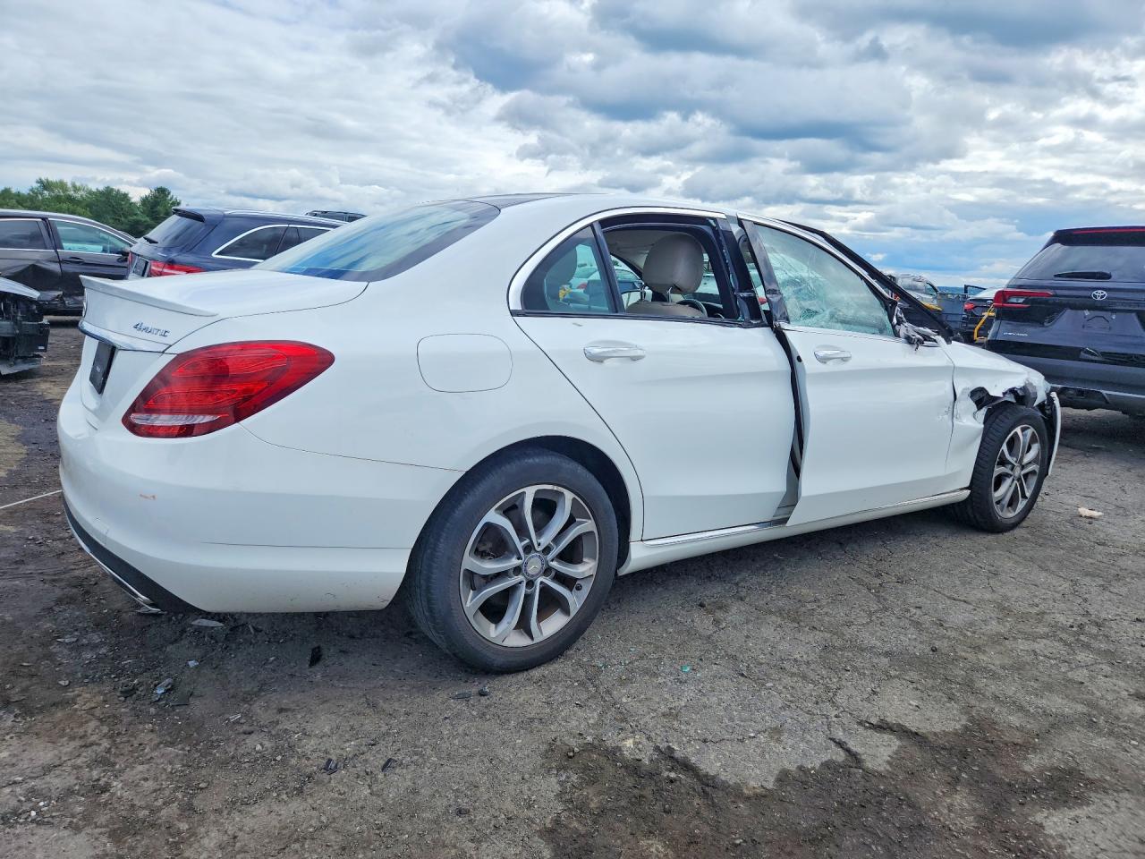 55SWF4KB3GU143033 · 2016 MERCEDES-BENZ C · 3/12