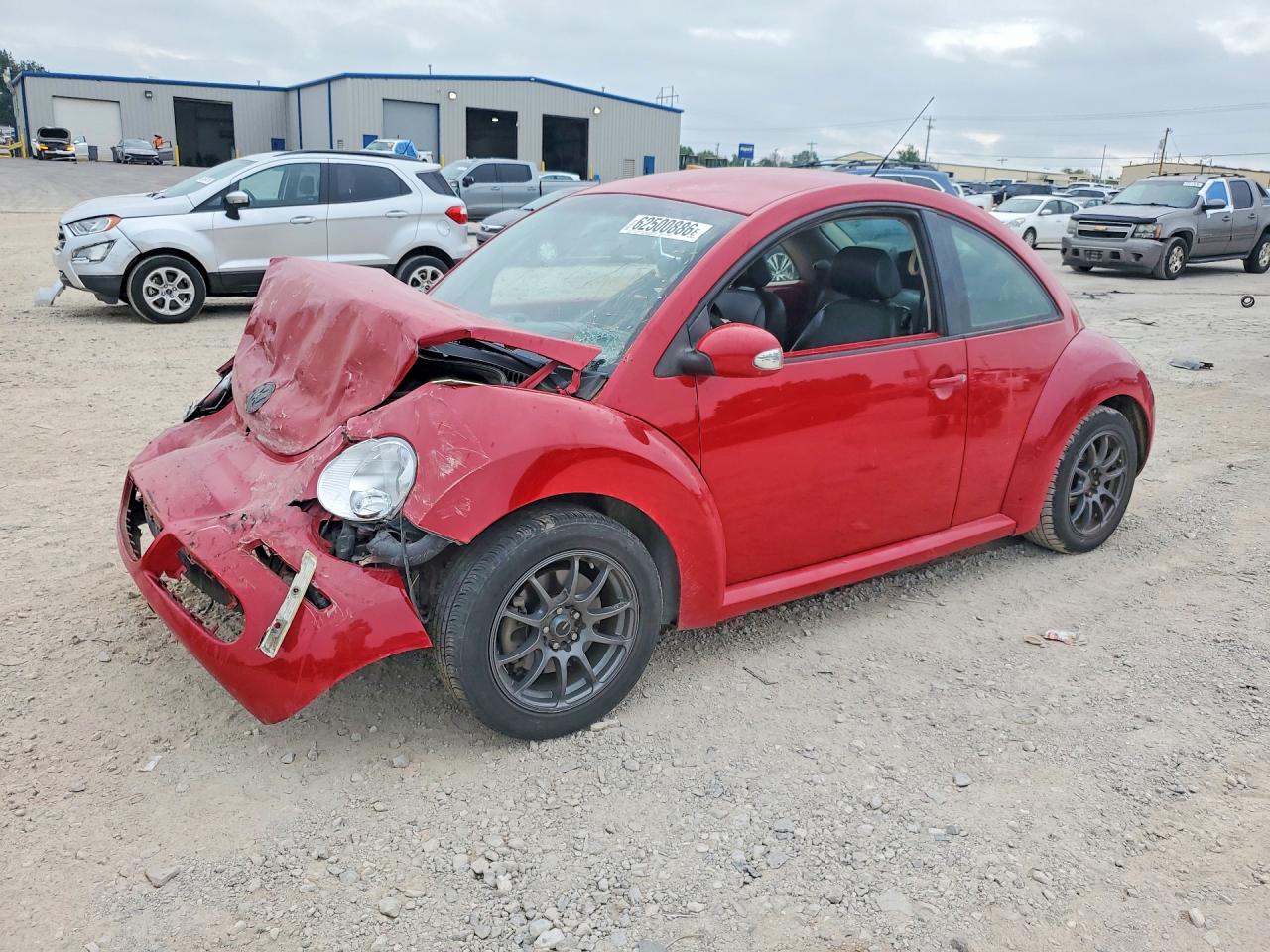 2010 VOLKSWAGEN NEW BEETLE