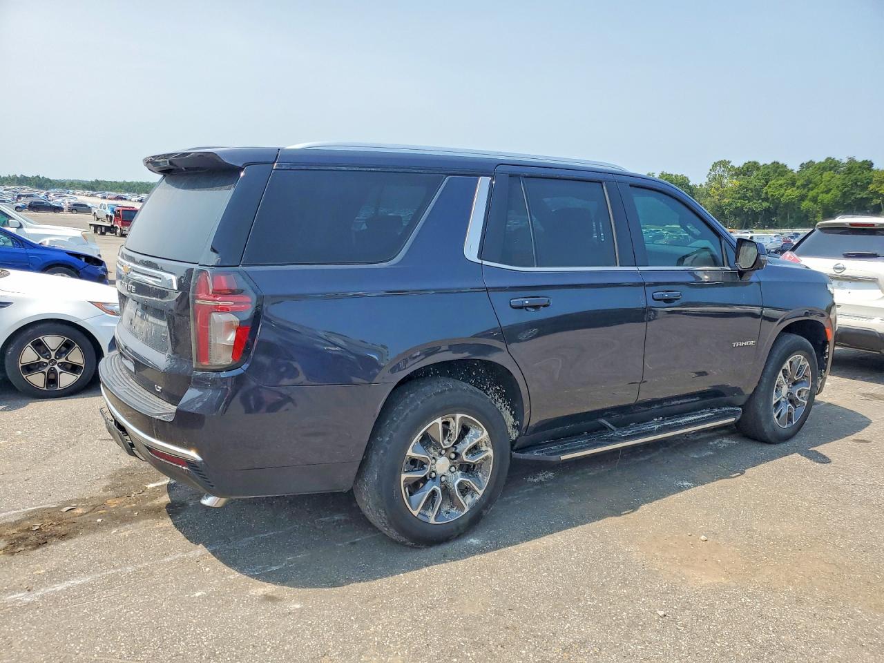 1GNSKNKDXRR332897 · 2024 CHEVROLET TAHOE · 3/13