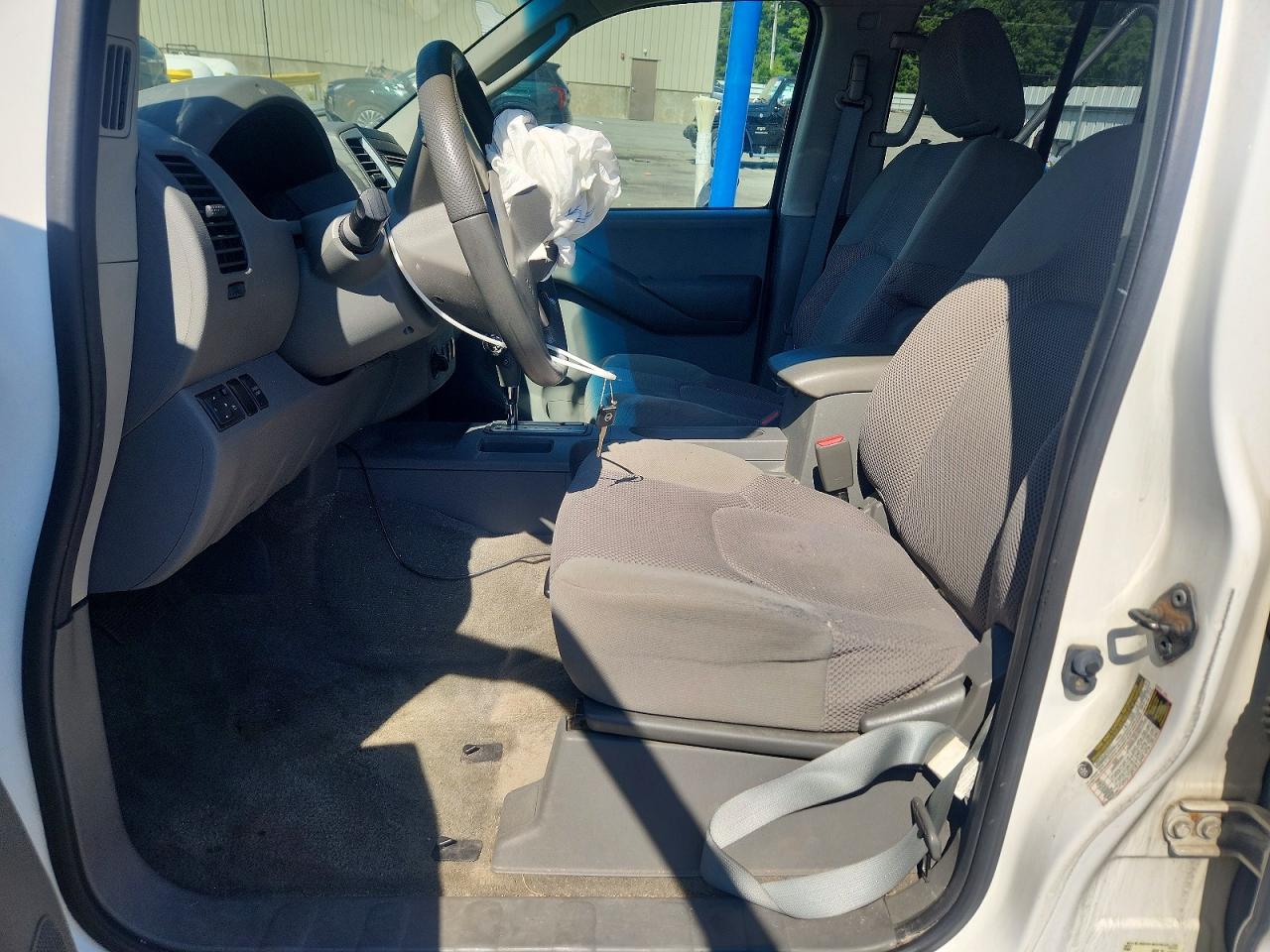 1N6AD0EV6BC430076 · 2011 NISSAN FRONTIER · 7/12