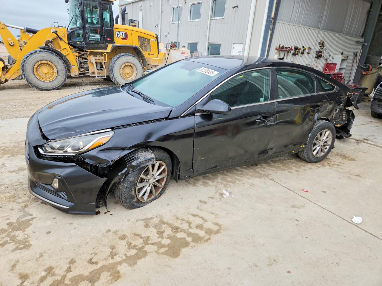 5NPE24AF8JH605088 · 2018 HYUNDAI SONATA