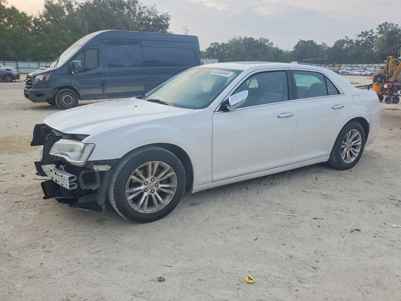 2C3CCAEG9FH796823 · 2015 CHRYSLER 300C