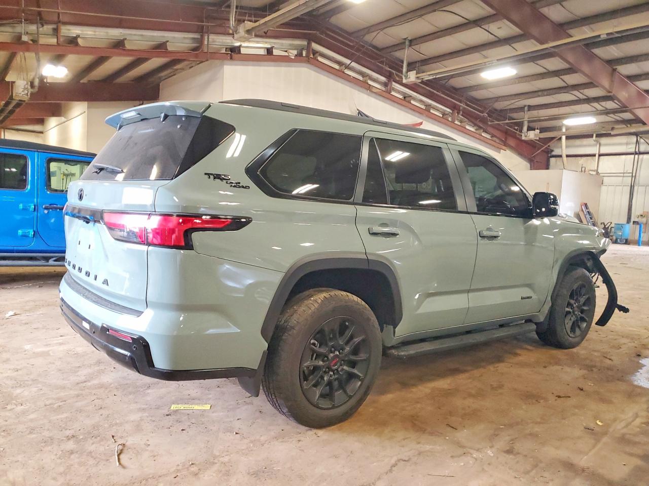 7SVAAABA5RX044504 · 2024 TOYOTA SEQUOIA · 3/14