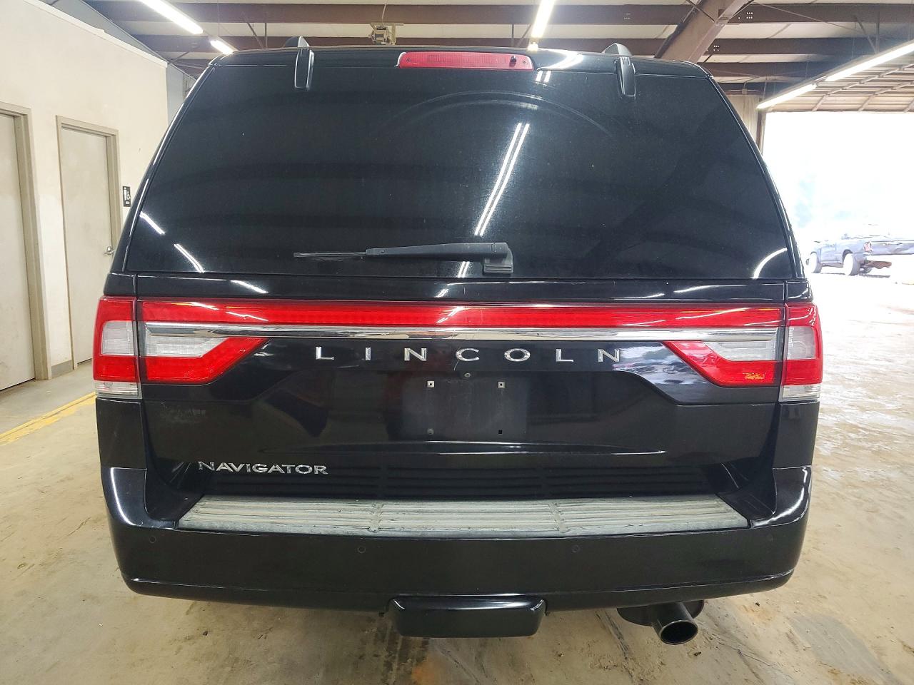 5LMJJ2HT8HEL07130 · 2017 LINCOLN NAVIGATOR · 6/13