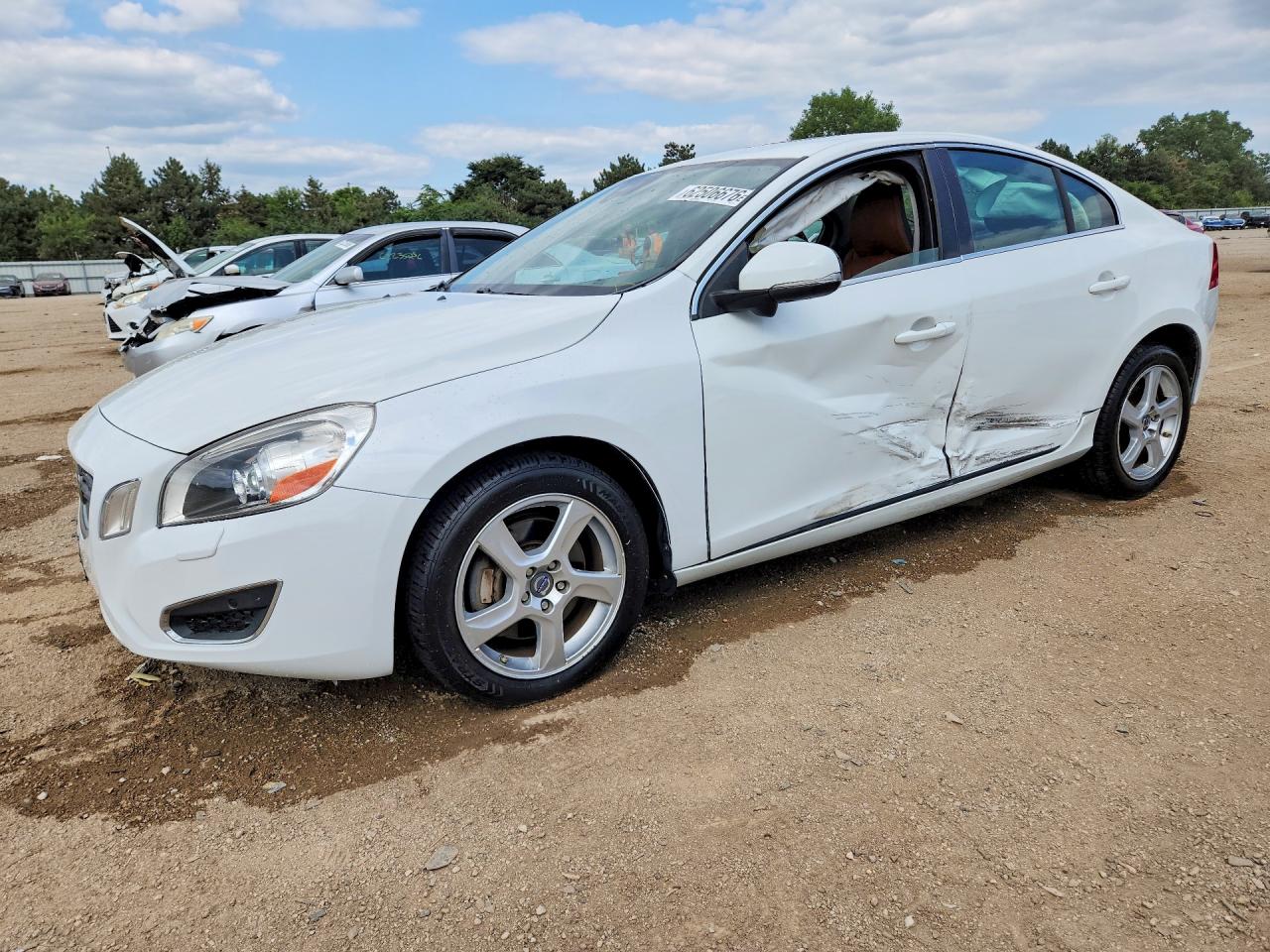 YV1612FHXD2183248 · 2013 VOLVO S60
