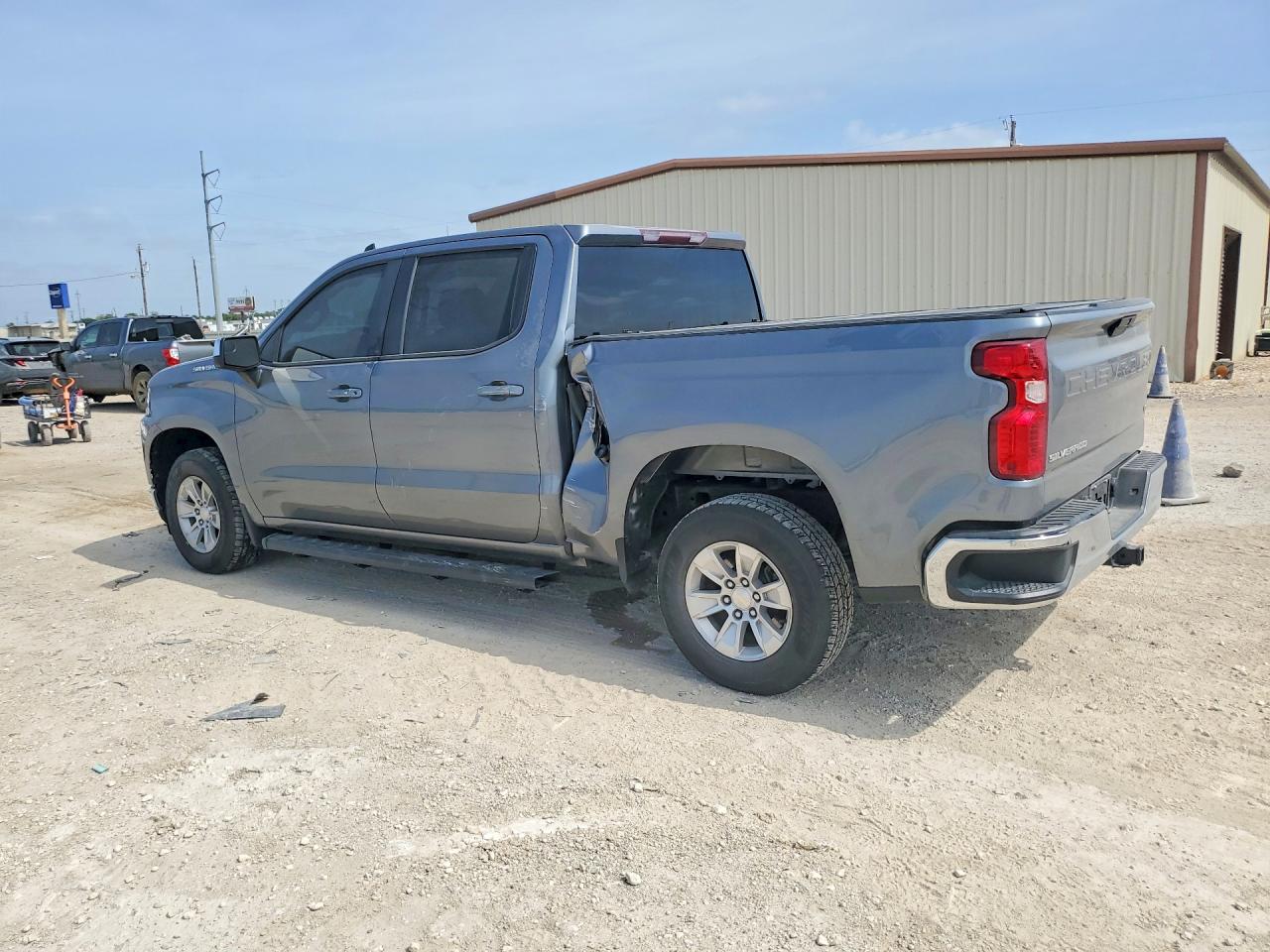 3GCPWCED2MG257995 · 2021 CHEVROLET SILVERADO · 2/12