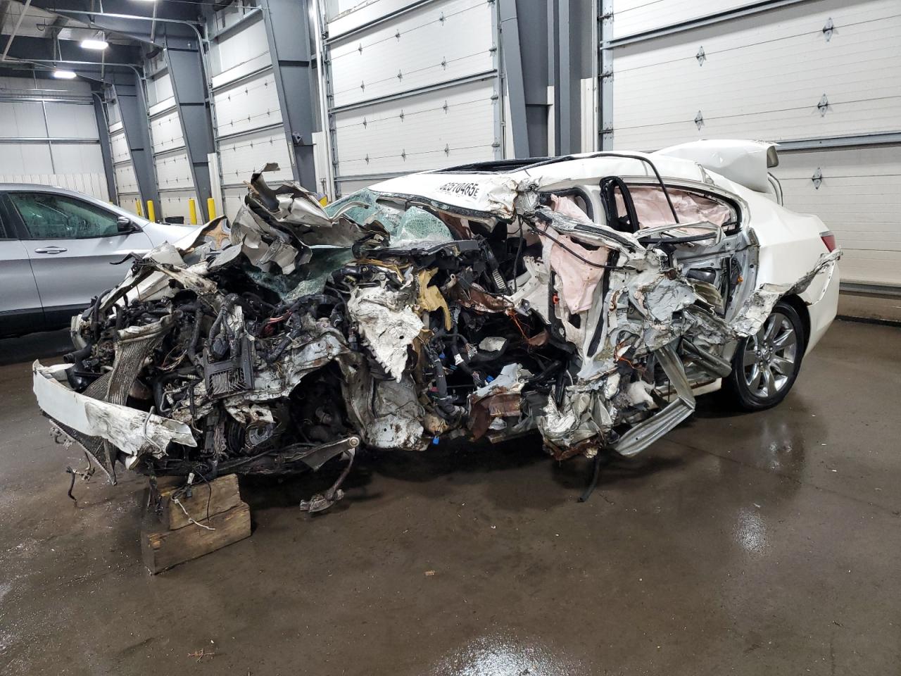 1G4GG5E32CF118929 · 2012 BUICK LACROSSE