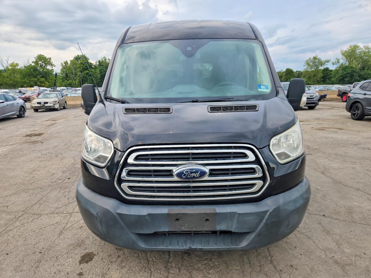 1FBAX2CG3FKA51563 · 2015 FORD TRANSIT · 5/13