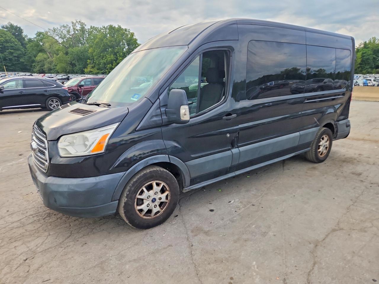 1FBAX2CG3FKA51563 · 2015 FORD TRANSIT