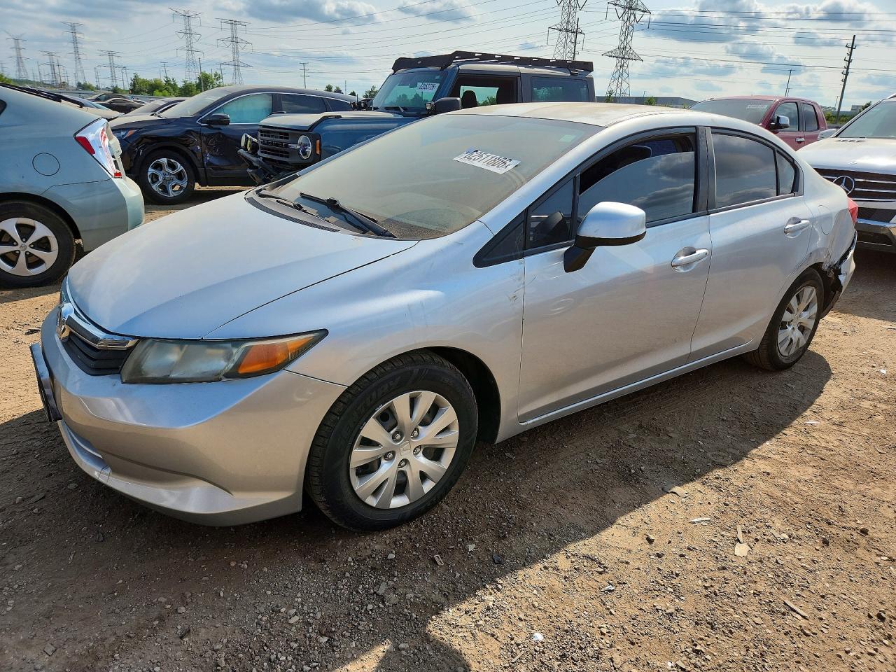 2HGFB2F52CH557786 · 2012 HONDA CIVIC