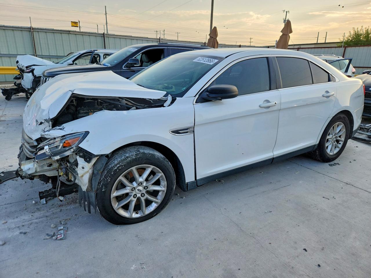 2013 FORD TAURUS