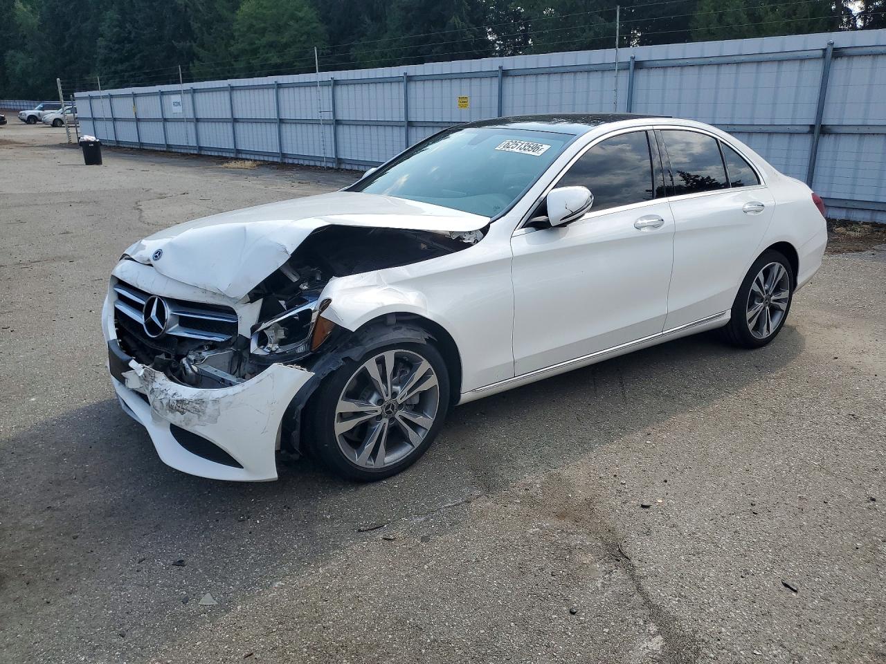 WDDWF4KBXJR393670 · 2018 MERCEDES-BENZ C