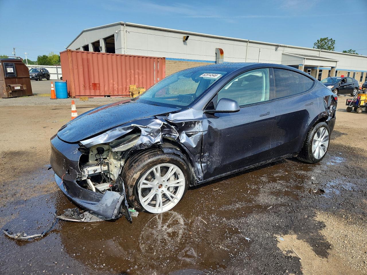 7SAYGDEE5RA246678 · 2024 TESLA MODEL Y