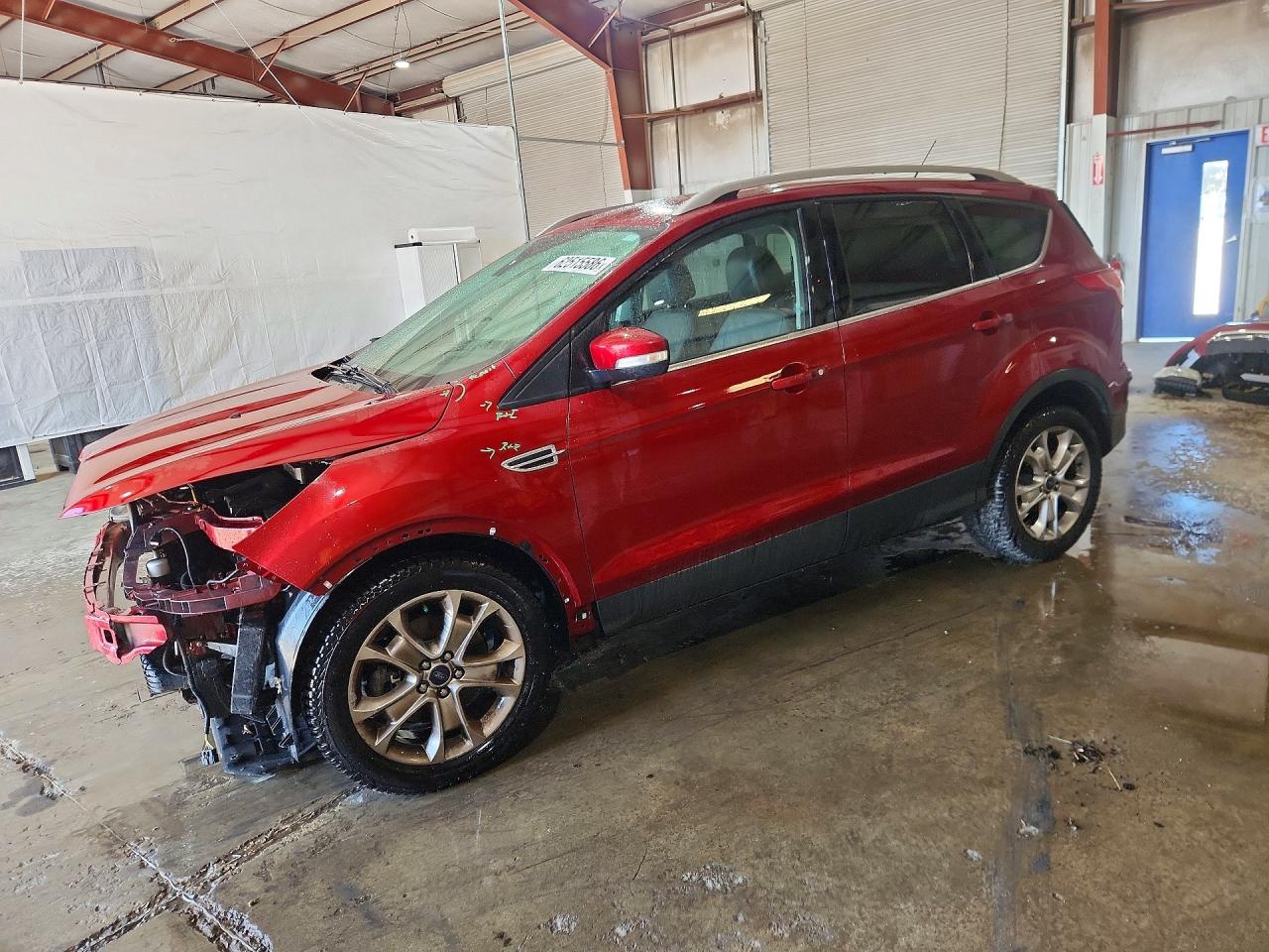 1FMCU9J93FUC52972 · 2015 FORD ESCAPE