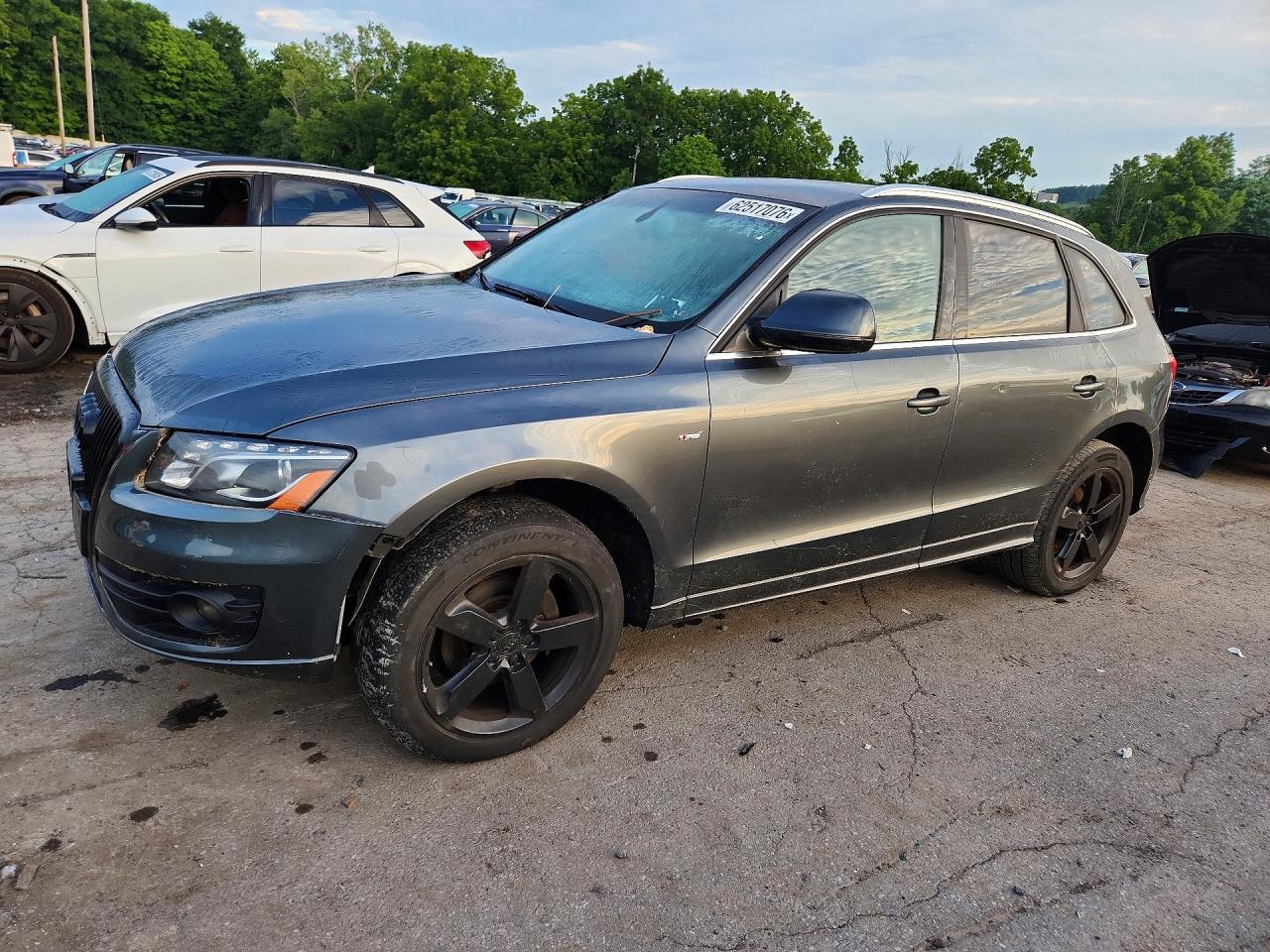 WA1DKAFP4CA129356 · 2012 AUDI Q5