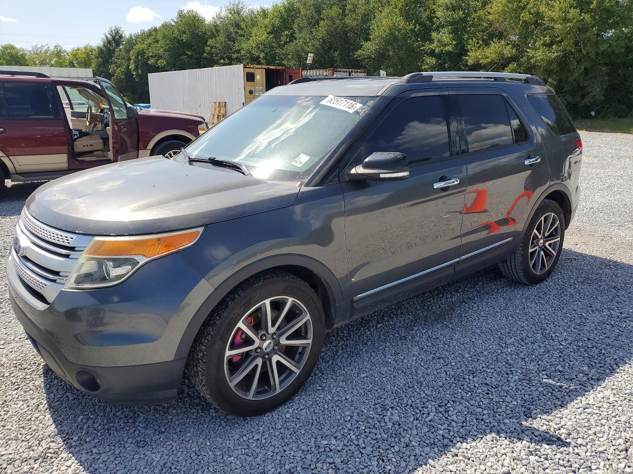 1FM5K7D83FGC02223 · 2015 FORD EXPLORER