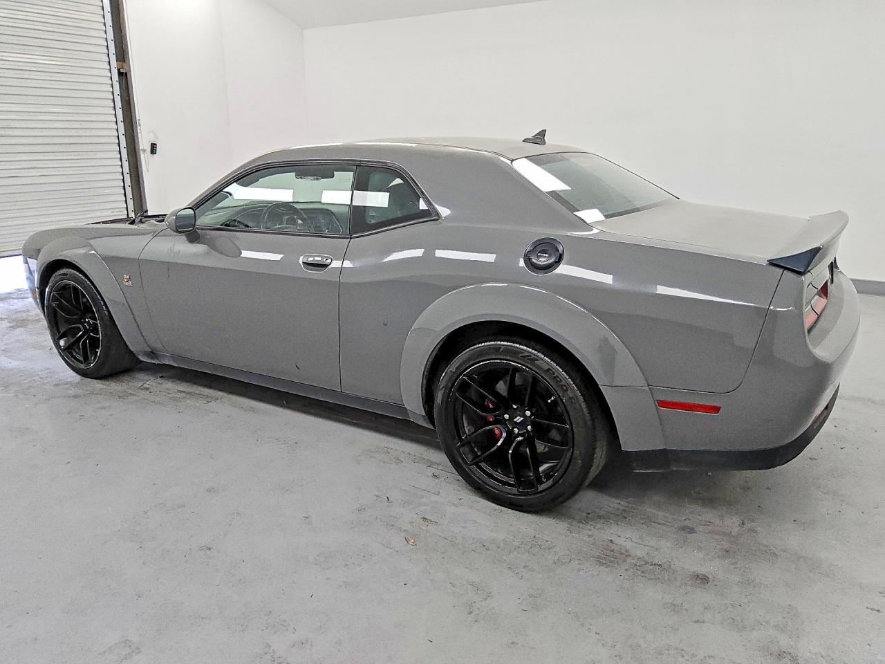 2C3CDZFJ6KH518266 · 2019 DODGE CHALLENGER · 2/12