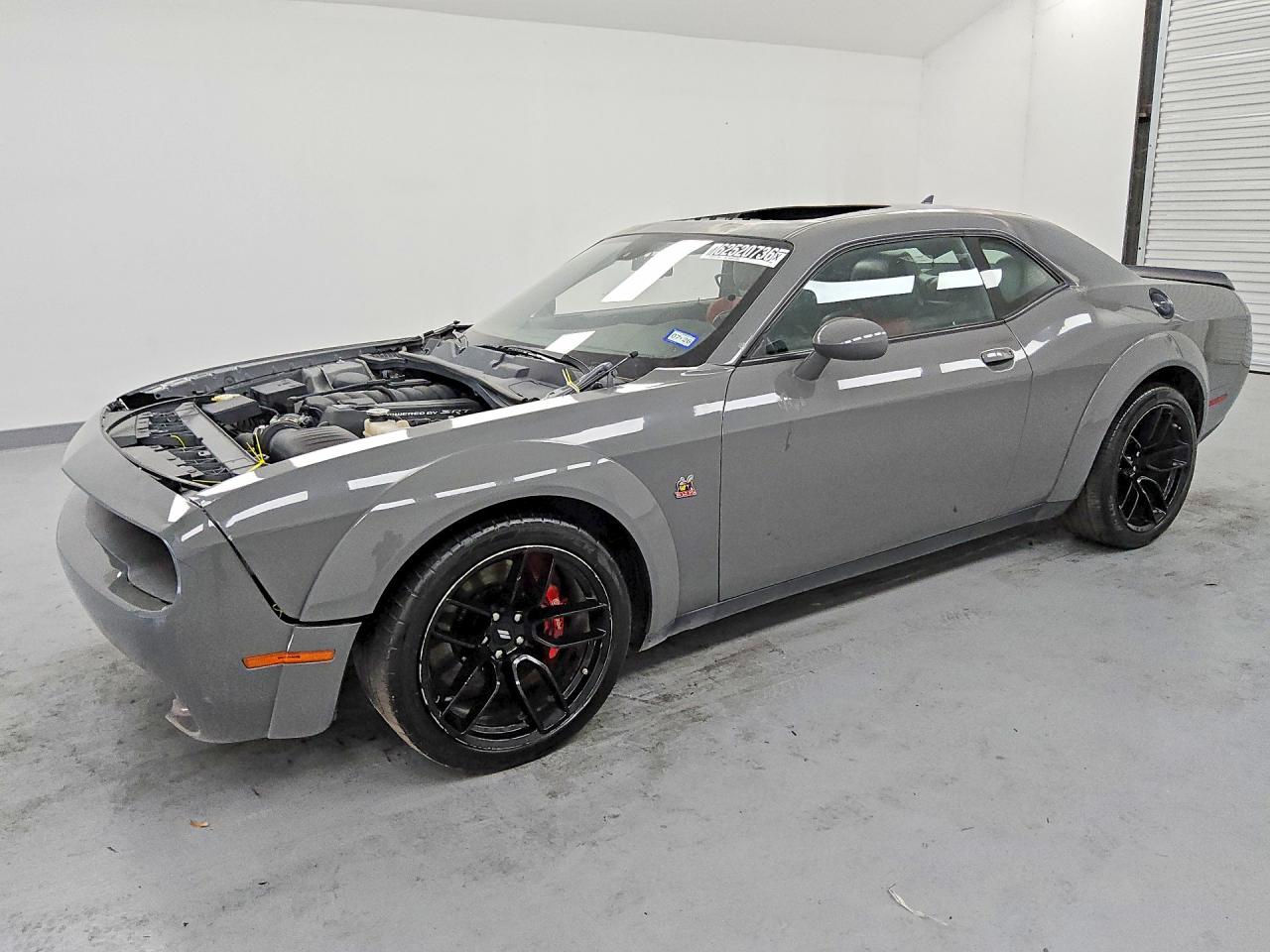2C3CDZFJ6KH518266 · 2019 DODGE CHALLENGER
