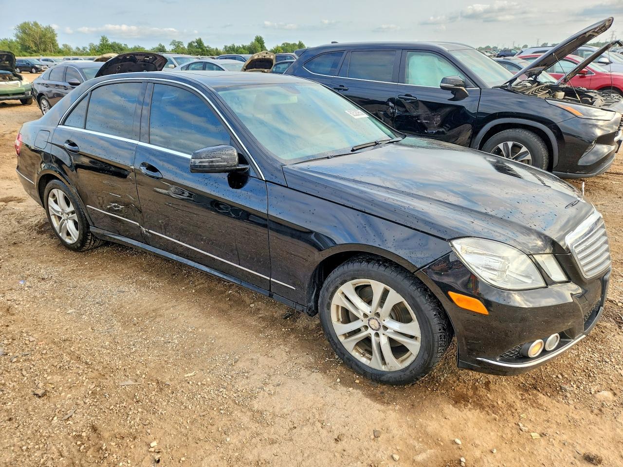 WDDHF8HB1BA298082 · 2011 MERCEDES-BENZ E · 4/12