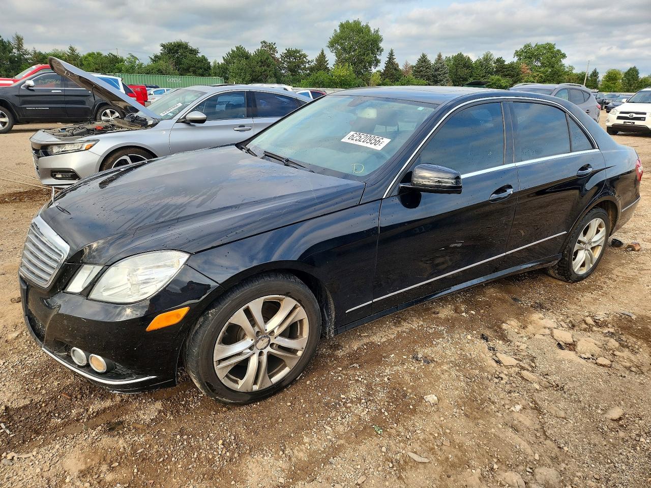 2011 MERCEDES-BENZ E