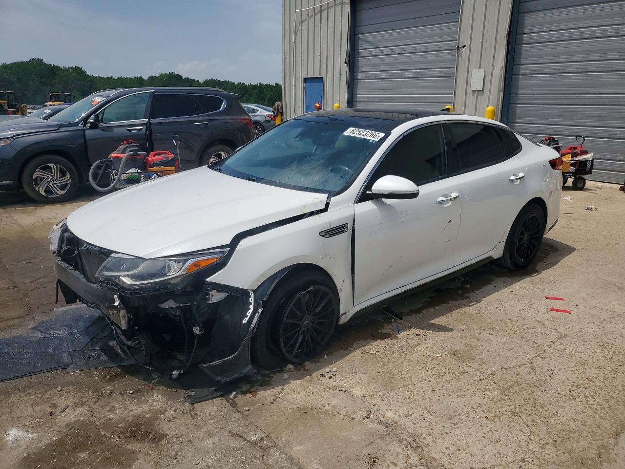 5XXGT4L33KG280050 · 2019 KIA OPTIMA