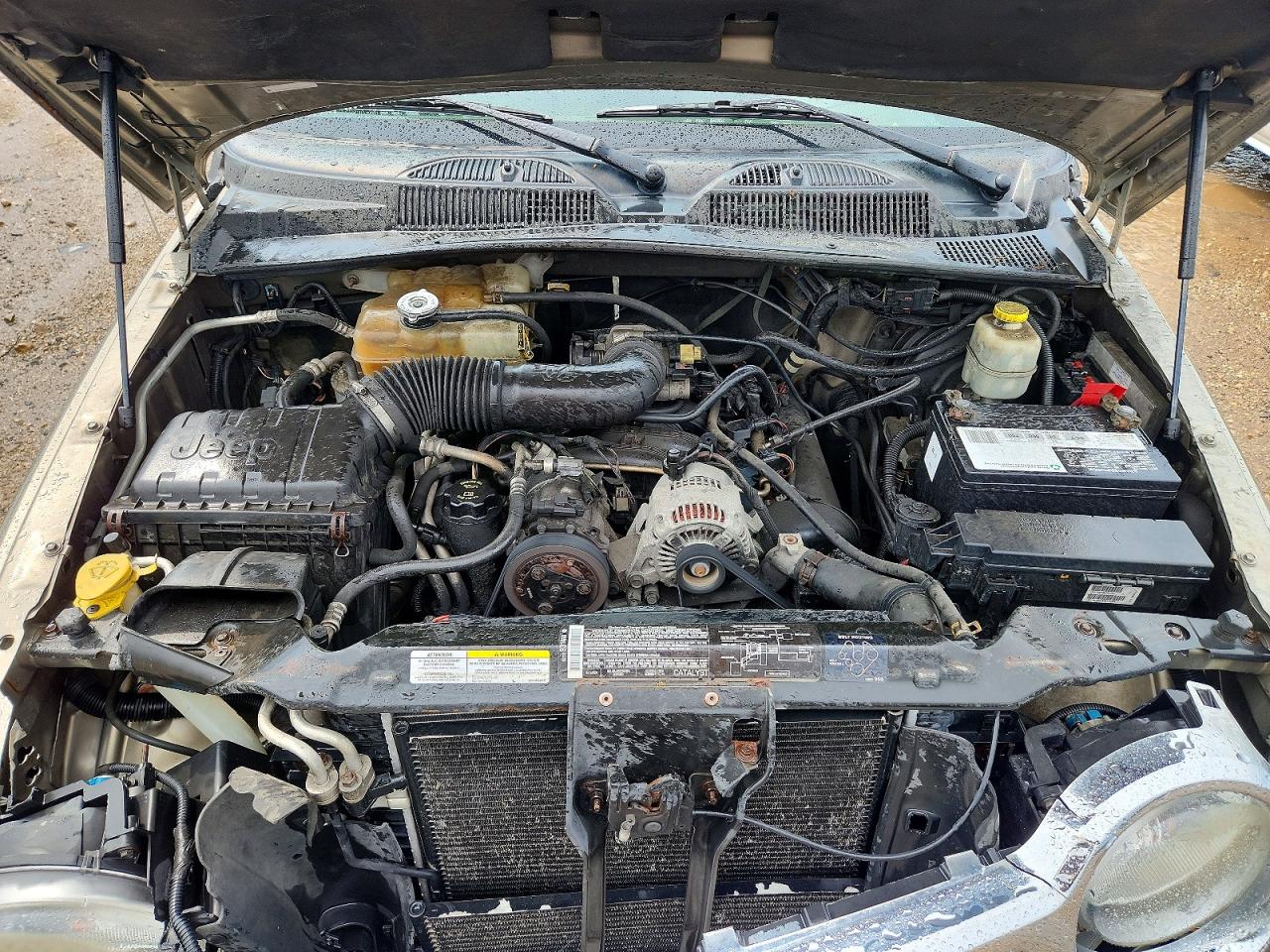 1J4GL58K85W722579 · 2005 JEEP LIBERTY · 11/12