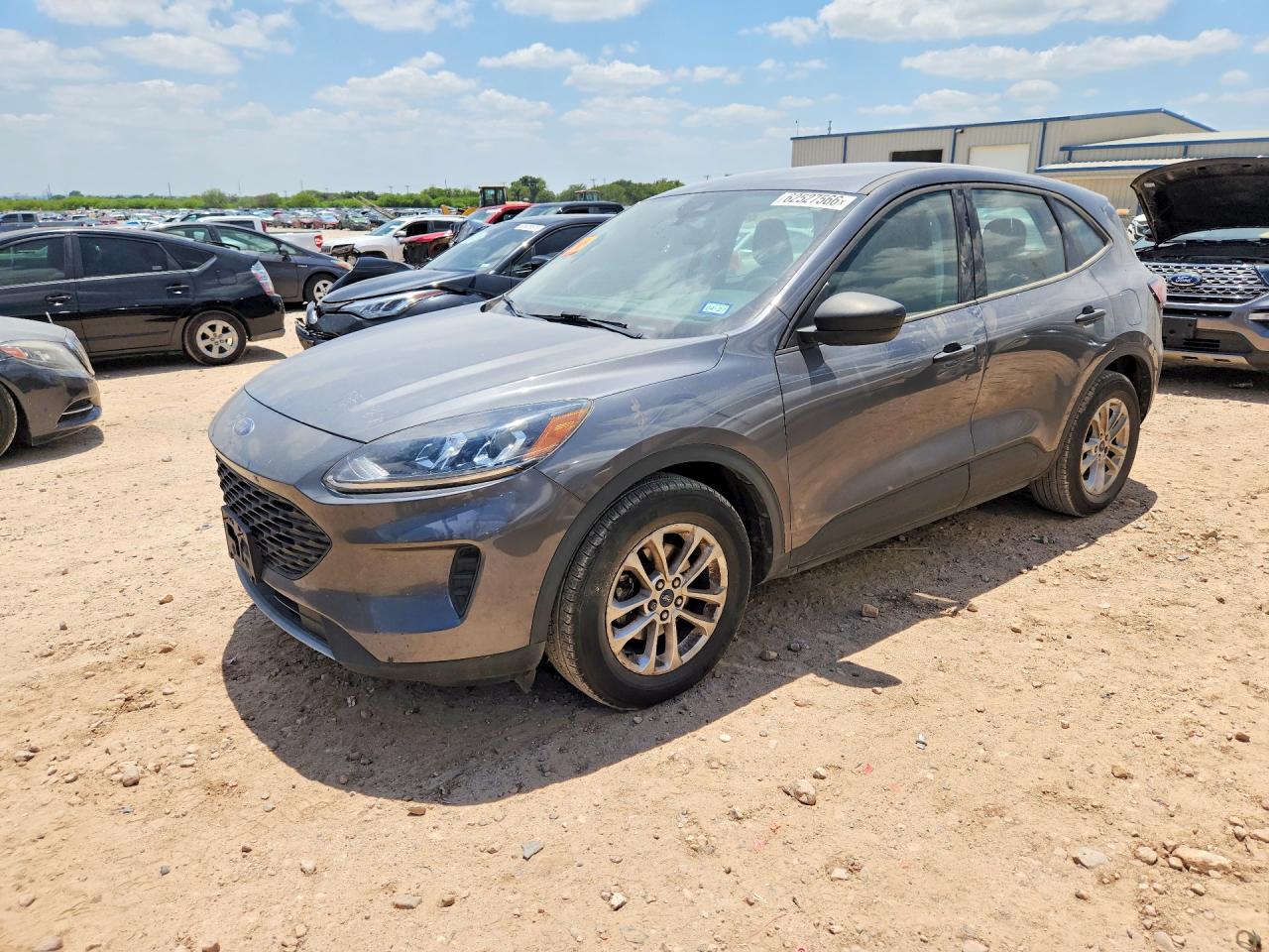 1FMCU0F69NUB67479 · 2022 FORD ESCAPE