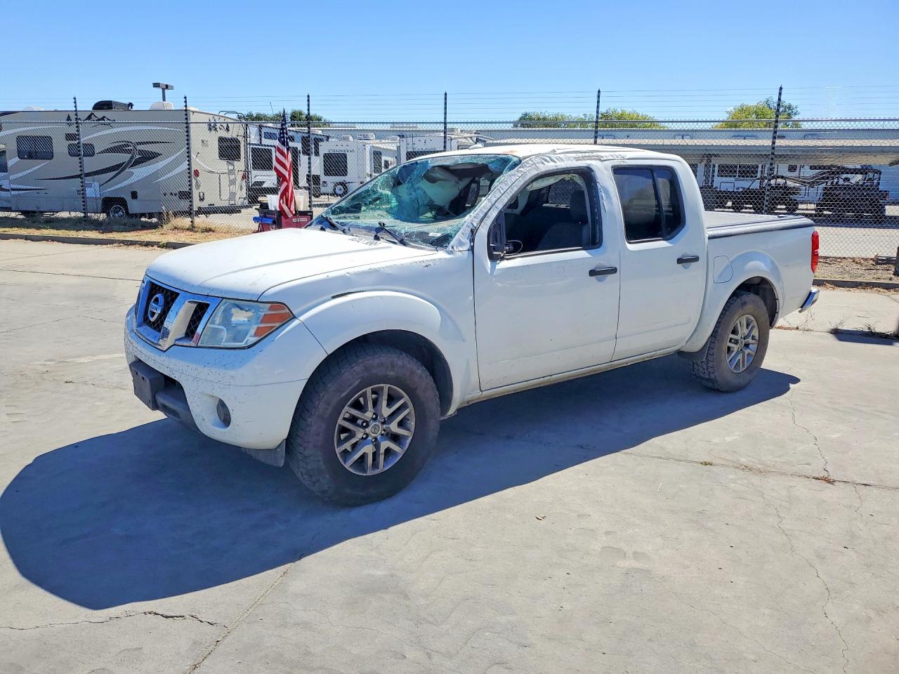 2016 NISSAN FRONTIER