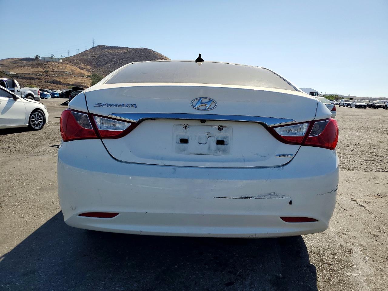 5NPEC4AC4CH462131 · 2012 HYUNDAI SONATA · 6/12