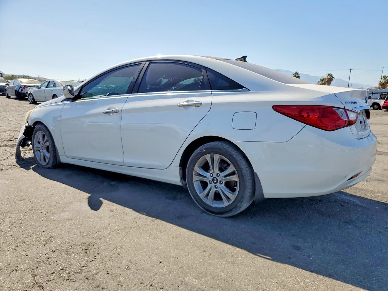 5NPEC4AC4CH462131 · 2012 HYUNDAI SONATA · 2/12