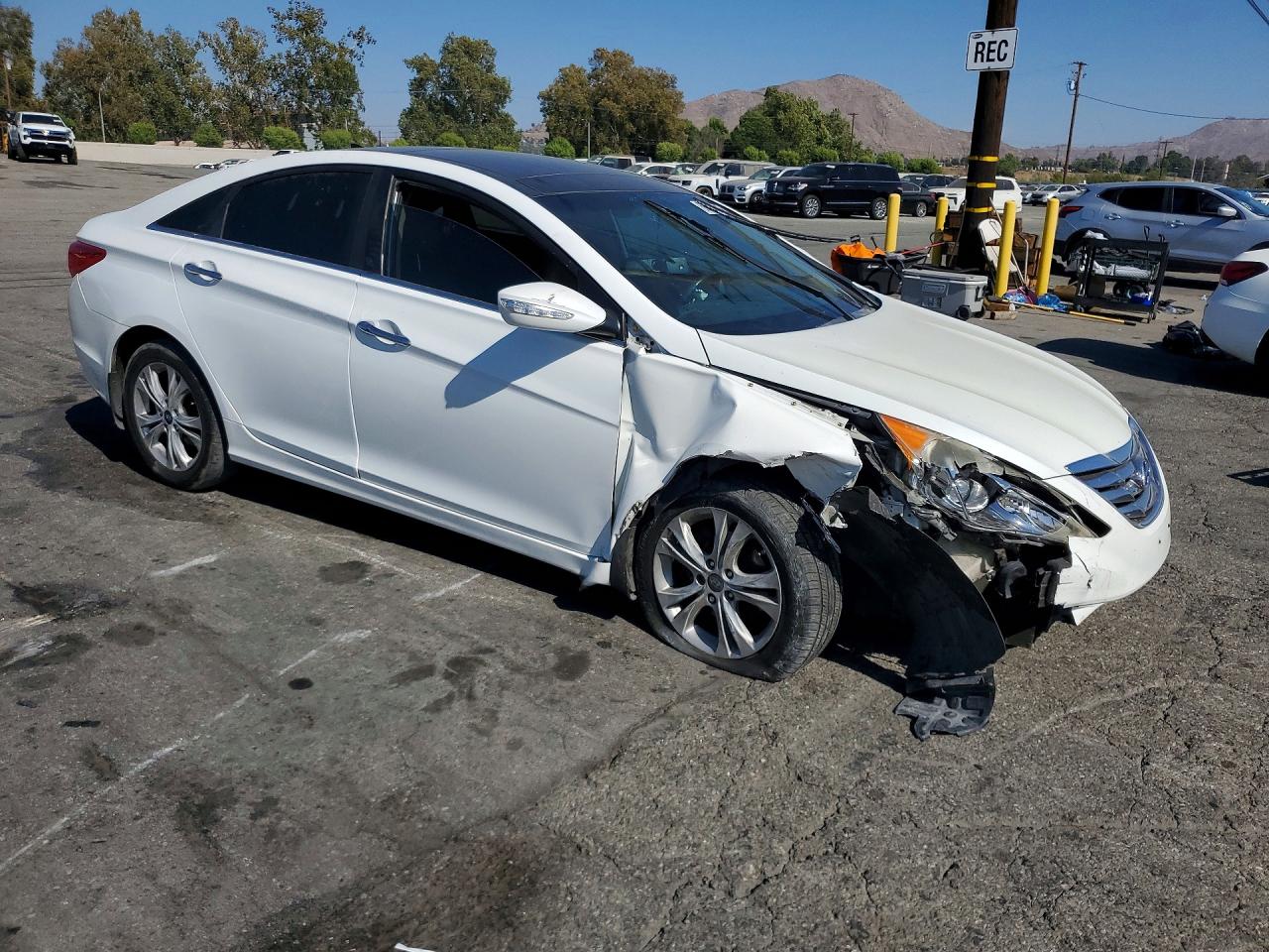 5NPEC4AC4CH462131 · 2012 HYUNDAI SONATA · 4/12