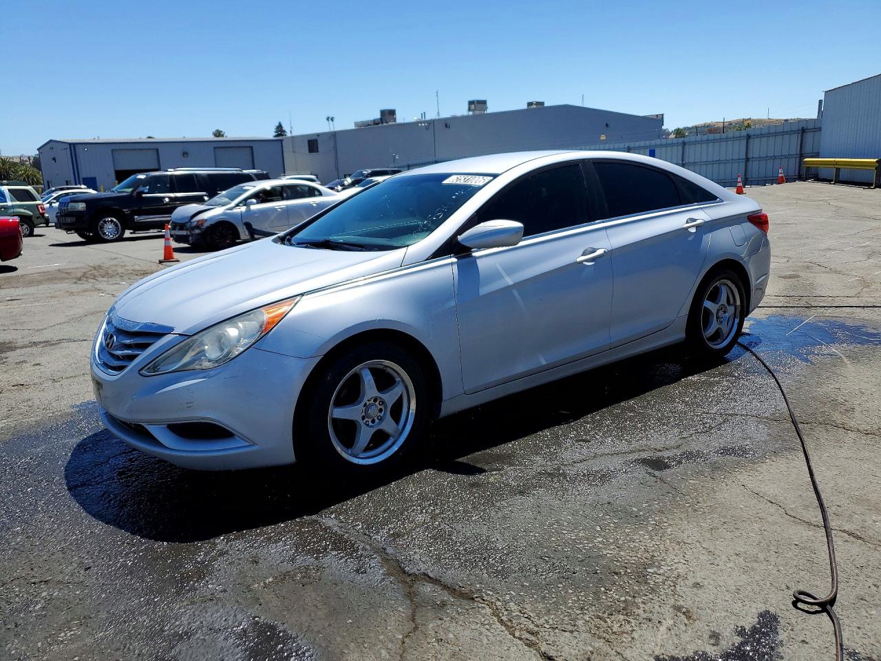 2011 HYUNDAI SONATA