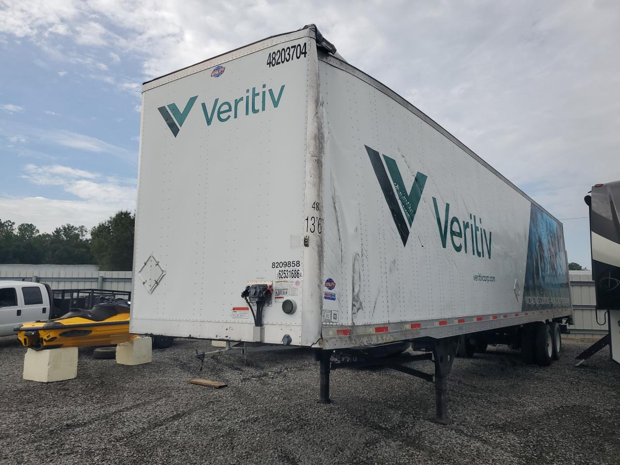 1UYVS2489L3083704 · 2020 UTILITY VS2DX
