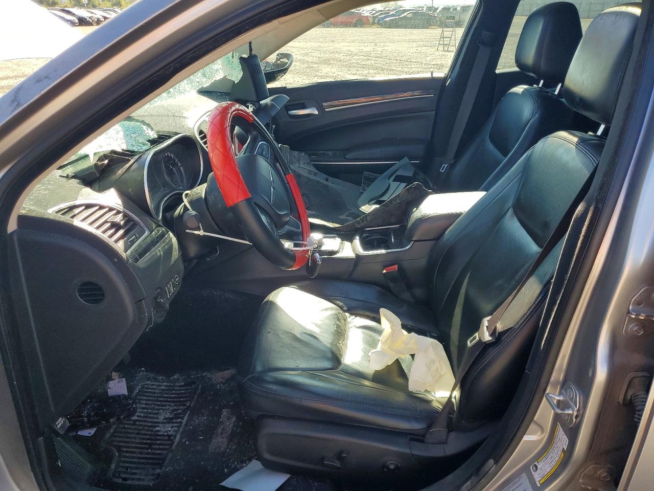 2C3CCAAG8GH211818 · 2016 CHRYSLER 300 · 7/13