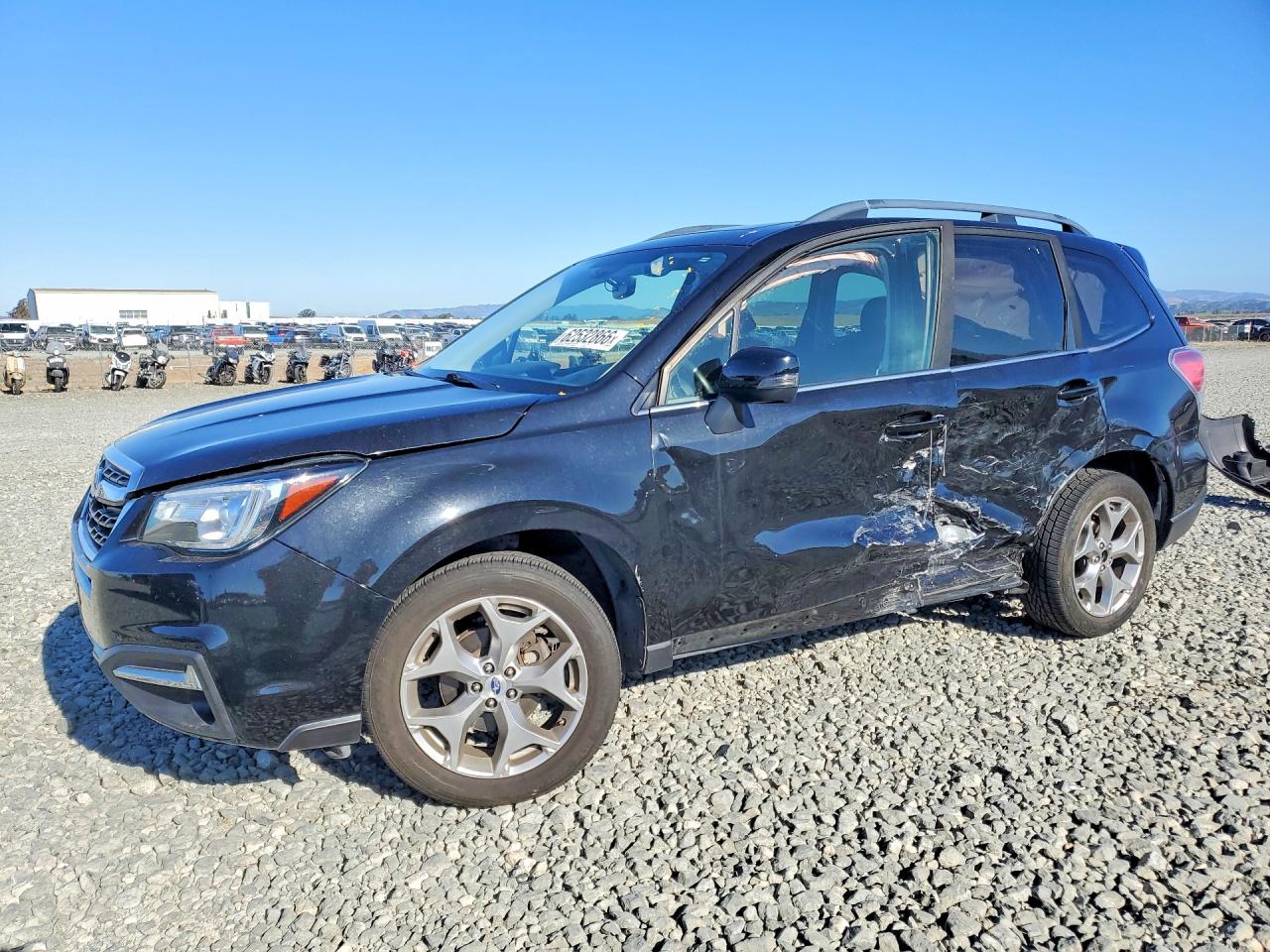 JF2SJAWC7JH443408 · 2018 SUBARU FORESTER