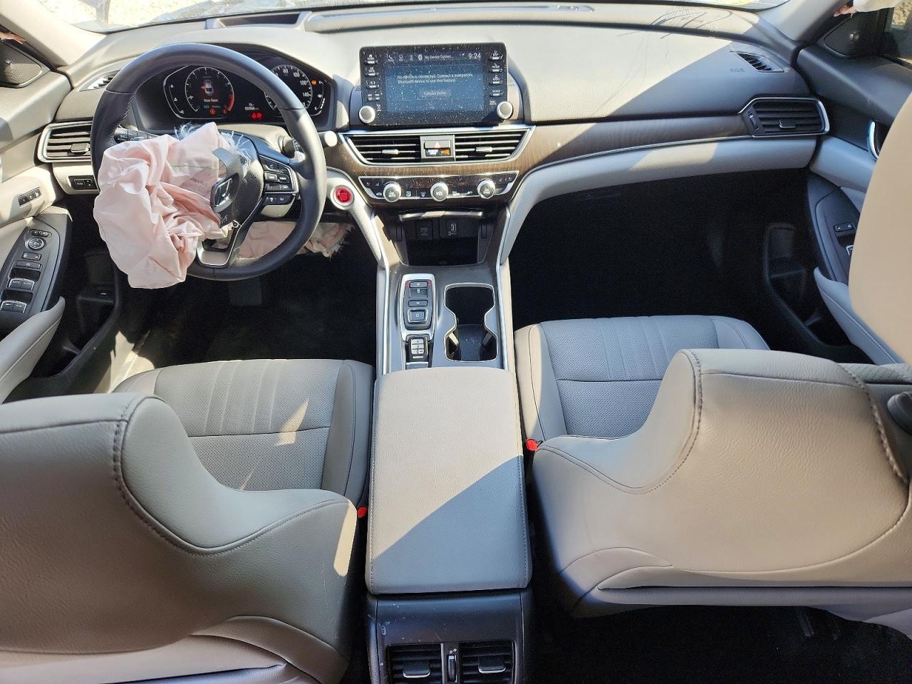 1HGCV2F9XJA019667 · 2018 HONDA ACCORD · 8/12