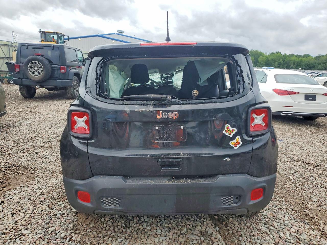 ZACNJDB12PPP69827 · 2023 JEEP RENEGADE · 6/13