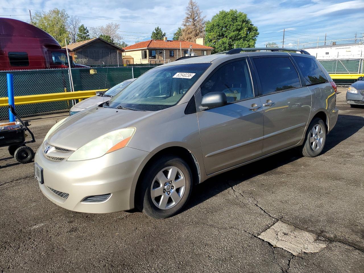 5TDZA23C06S515138 · 2006 TOYOTA SIENNA