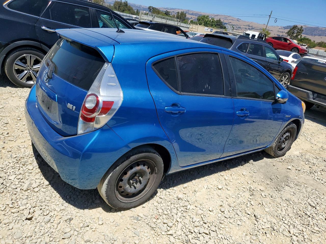 JTDKDTB3XD1540459 · 2013 TOYOTA PRIUS C · 3/12