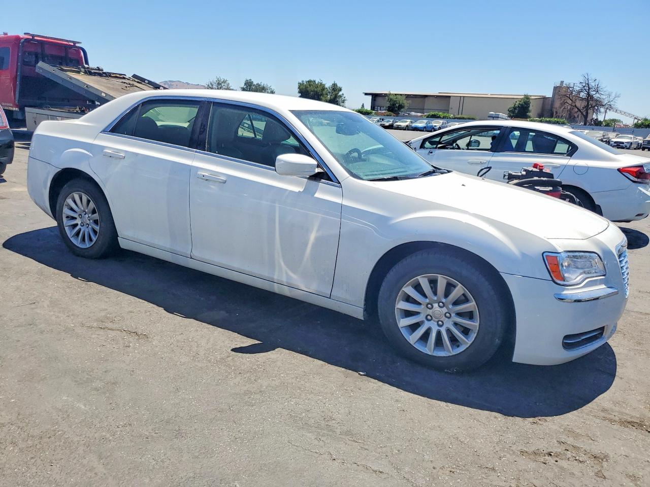 2C3CCAAG1EH375344 · 2014 CHRYSLER 300 · 4/12
