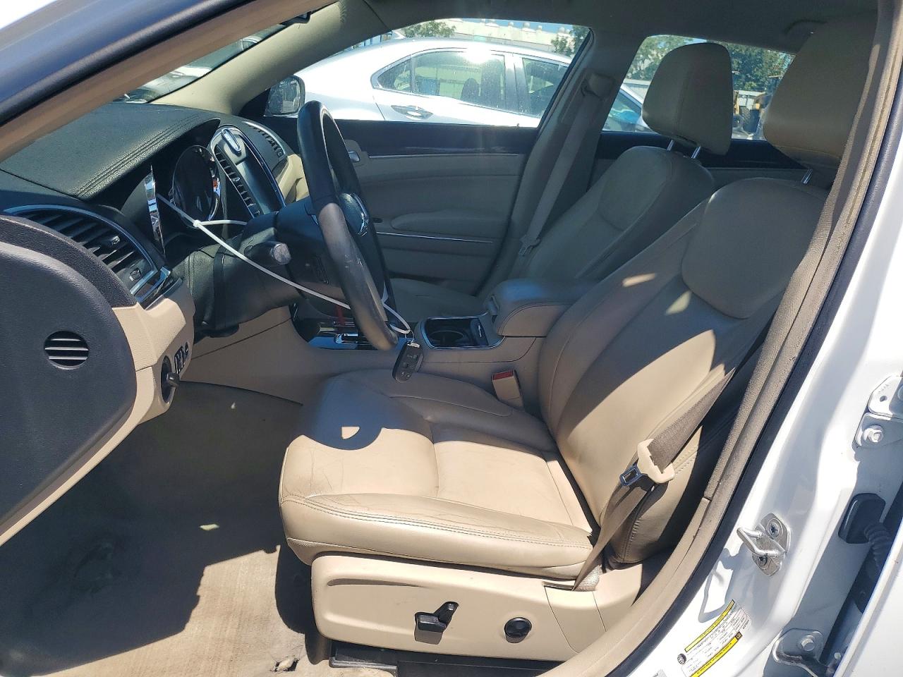 2C3CCAAG1EH375344 · 2014 CHRYSLER 300 · 7/12