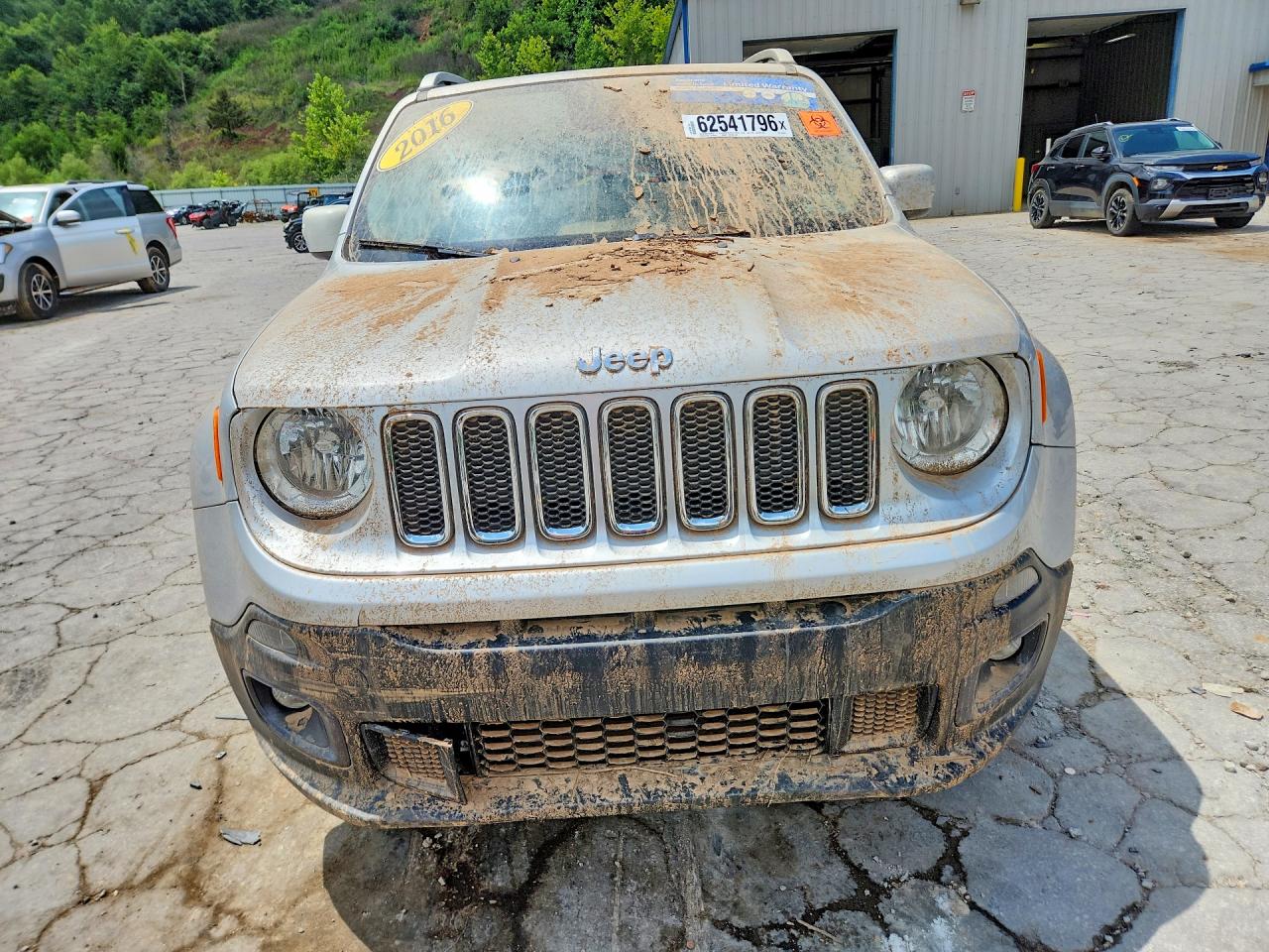 ZACCJBDT8GPD38227 · 2016 JEEP RENEGADE · 5/13