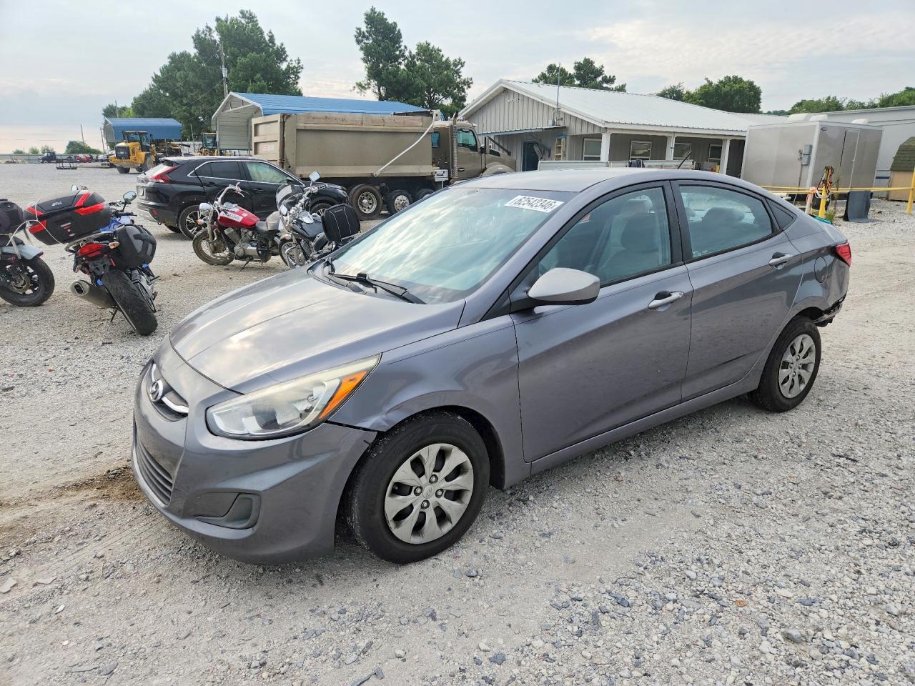 KMHCT4AE5GU941996 · 2016 HYUNDAI ACCENT