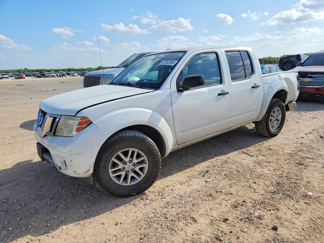 2016 NISSAN FRONTIER
