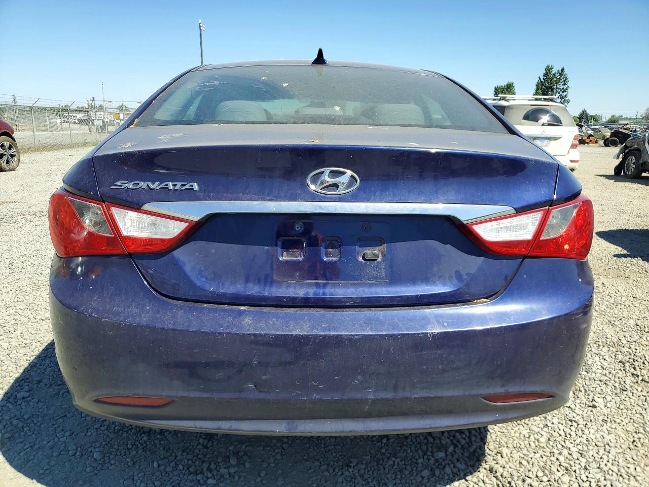 5NPEB4AC1BH248036 · 2011 HYUNDAI SONATA · 6/12