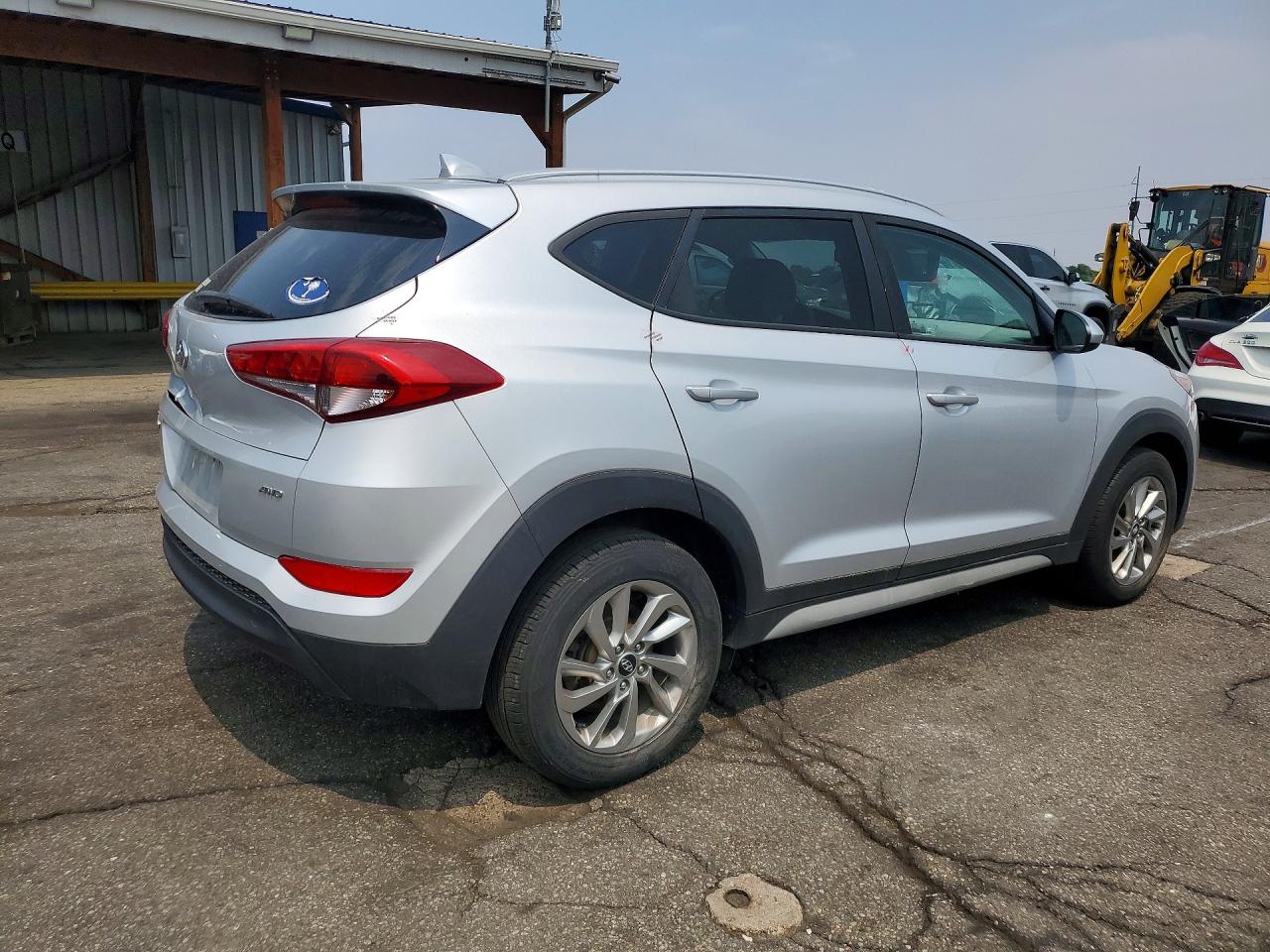 KM8J3CA40JU677022 · 2018 HYUNDAI TUCSON · 3/13