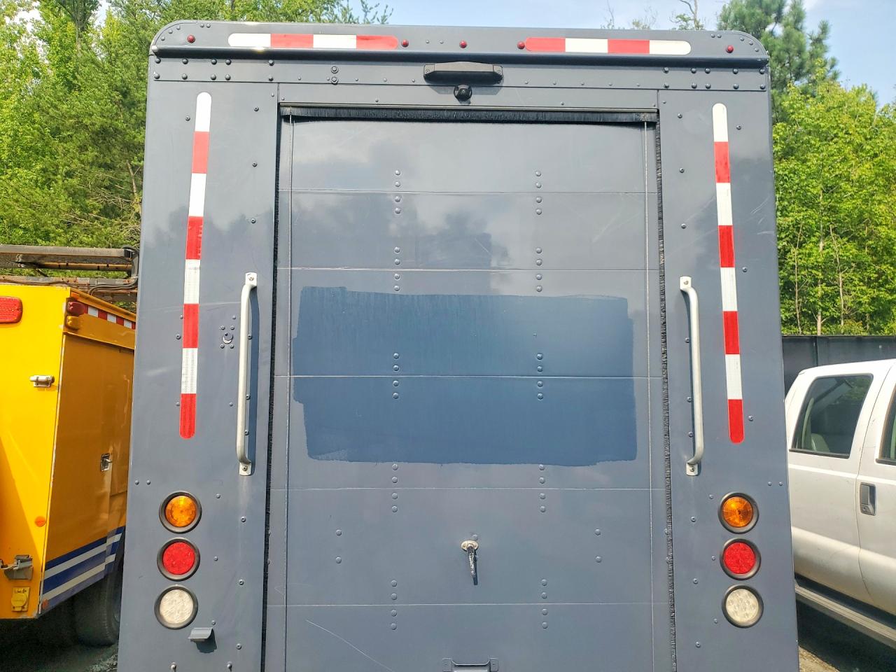 4UZAC2GA0MCMM9510 · 2021 FREIGHTLINER MT45 CHASSIS · 6/13