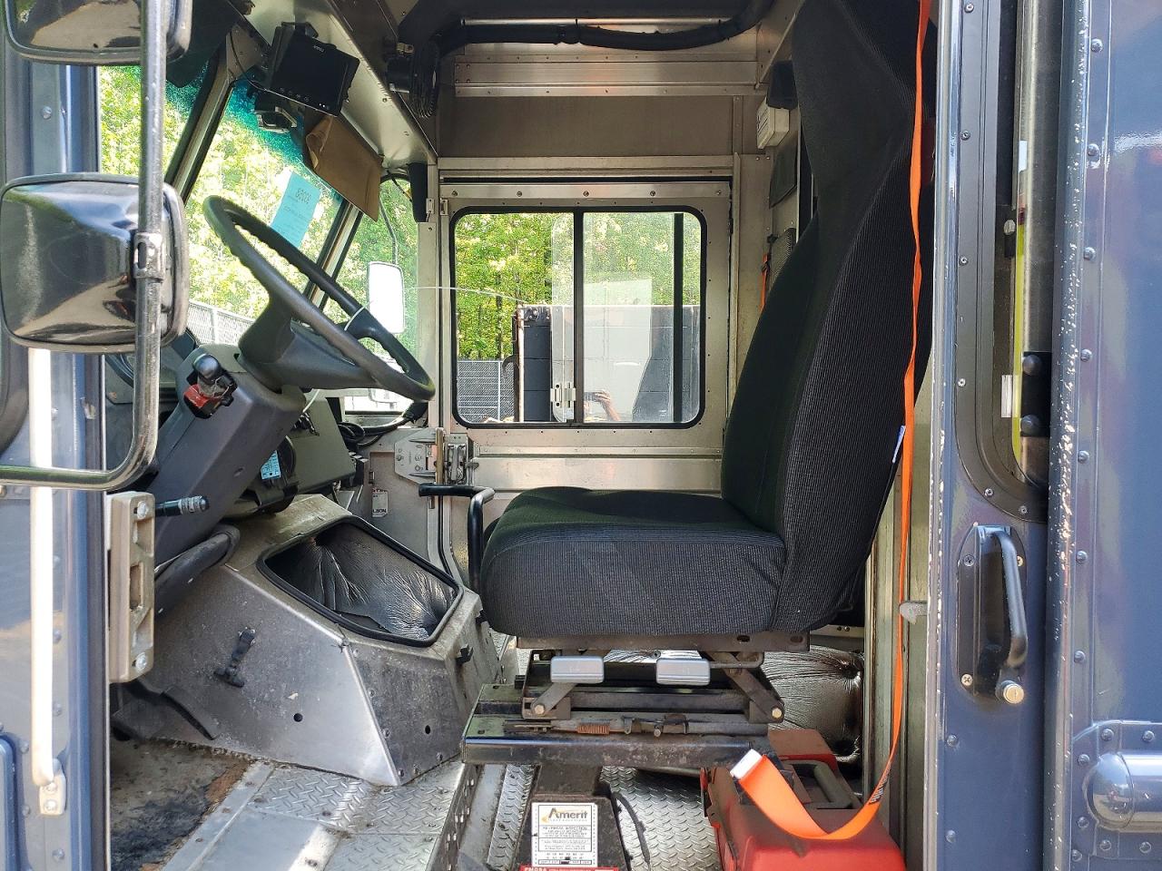 4UZAC2GA0MCMM9510 · 2021 FREIGHTLINER MT45 CHASSIS · 7/13