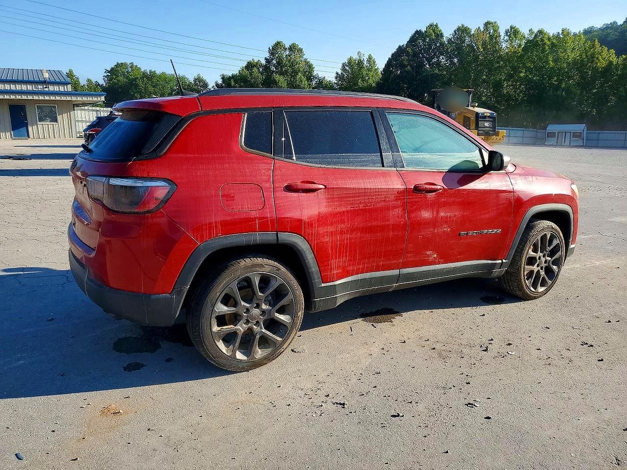 3C4NJDEB3MT524921 · 2021 JEEP COMPASS · 3/13