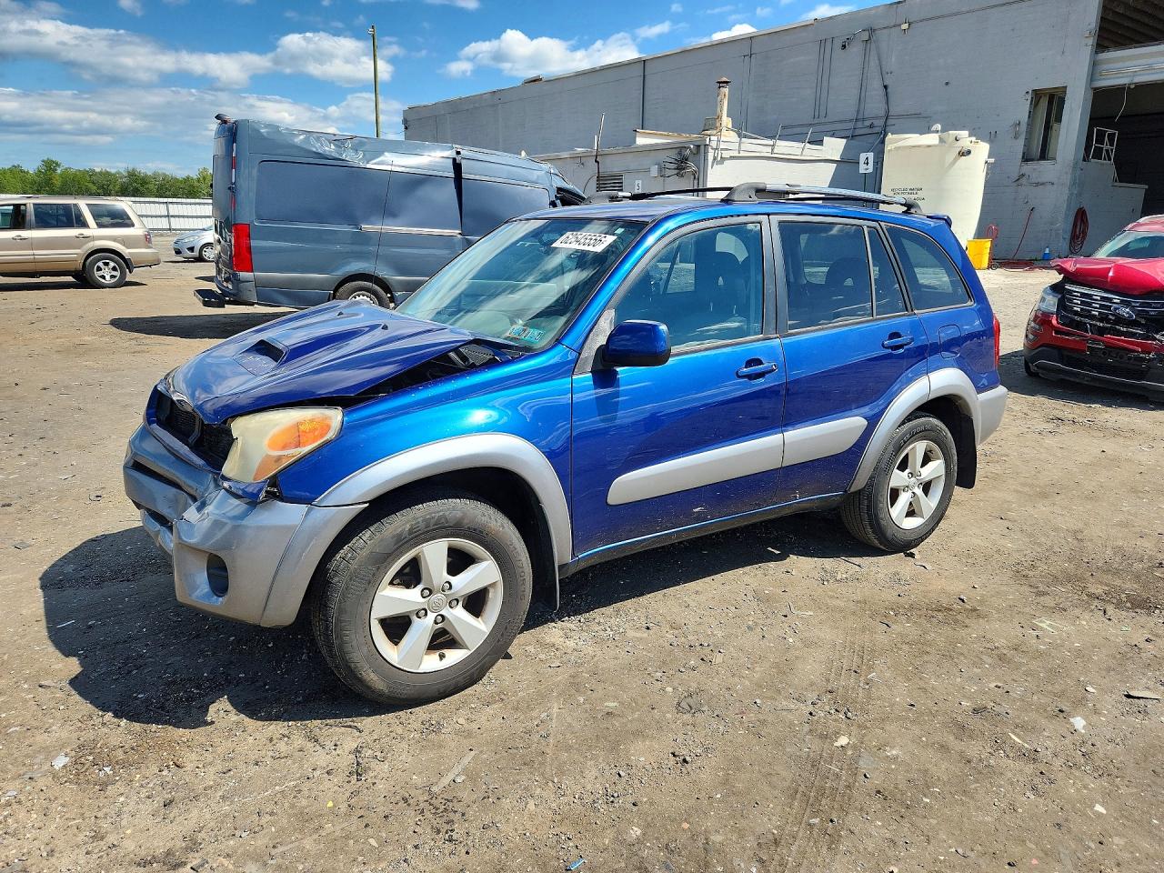 JTEHD20V356032620 · 2005 TOYOTA RAV4